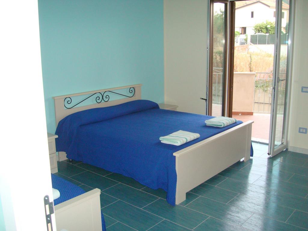 Guest House Mare E Luna Fiumefreddo Bruzio Pokój zdjęcie