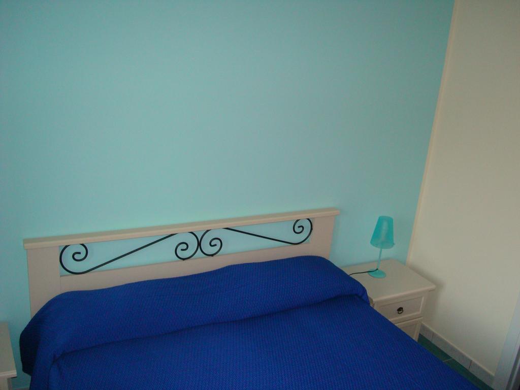 Guest House Mare E Luna Fiumefreddo Bruzio Pokój zdjęcie