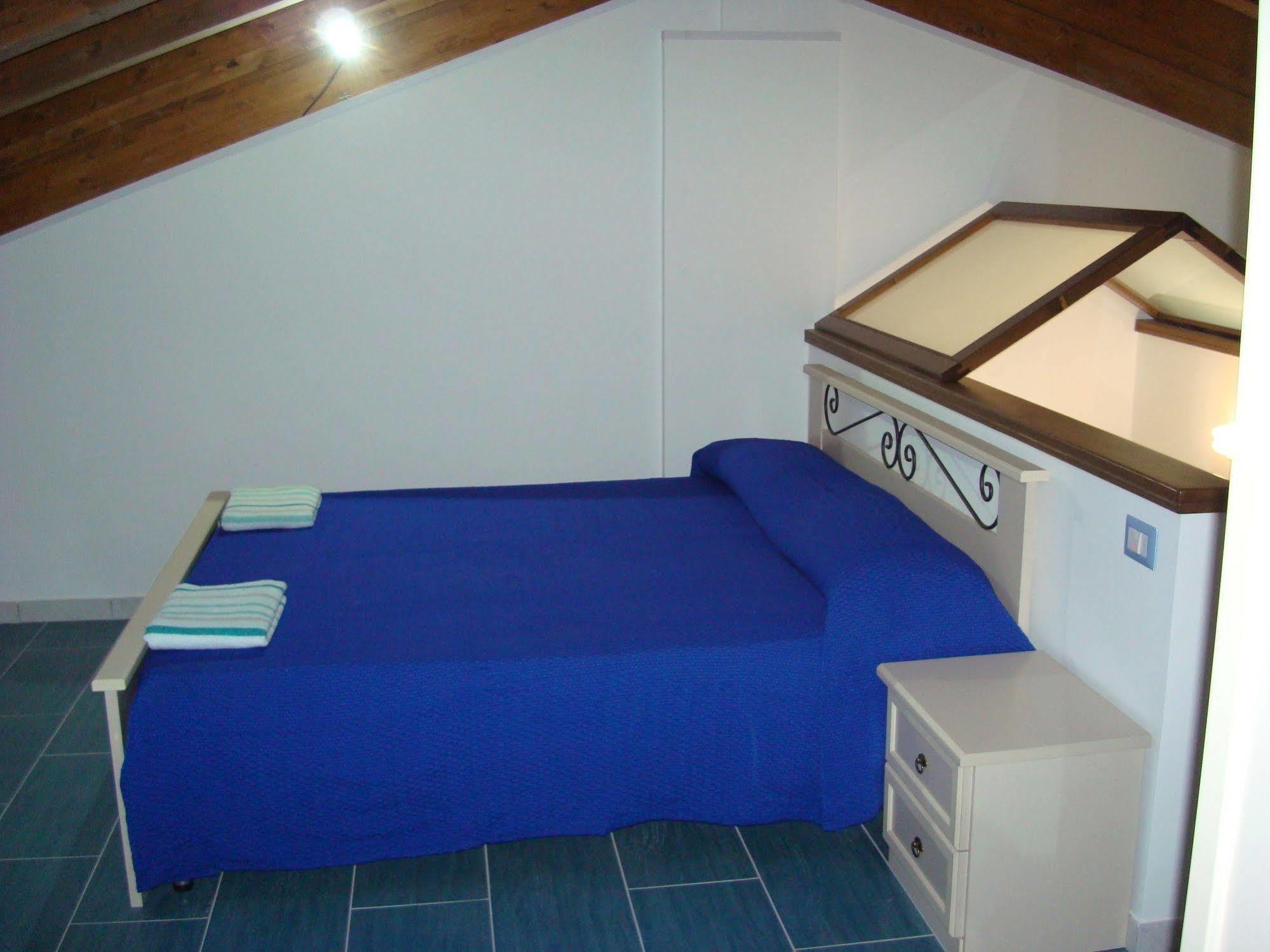 Guest House Mare E Luna Fiumefreddo Bruzio Zewnętrze zdjęcie